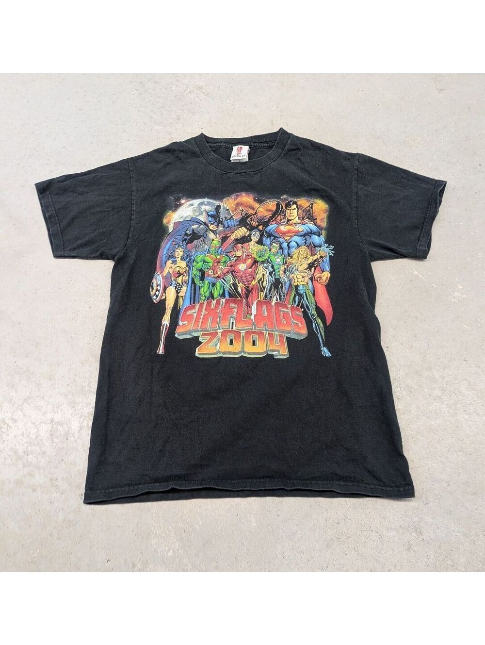 Y2K 2004 Six Flags DC Comics Justice League T-shirt